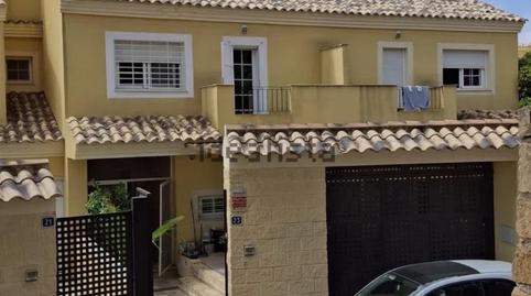 Foto 3 de Casa adosada en venta en Carrer Serra de Mariola, 23, Montebello - Nou Espai, La Nucia