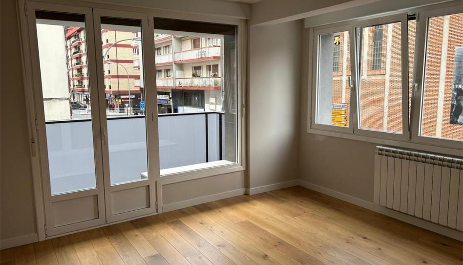Piso en venta en Fraiskozuri Plaza, 8, Bergara, Gipuzkoa - imagen 1 Foto 1 de Piso en venta en Fraiskozuri Plaza, 8, Bergara, Gipuzkoa