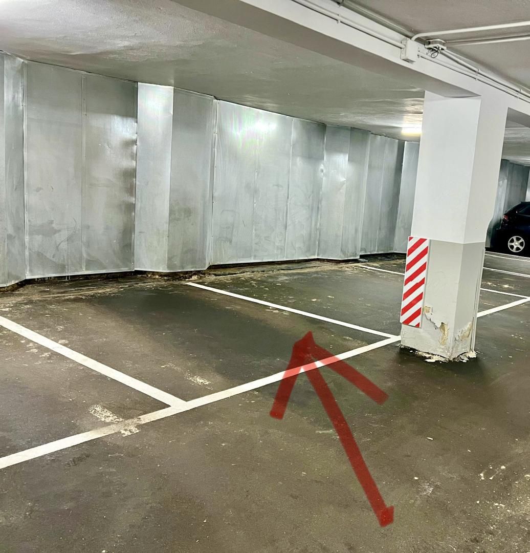 Parking of Garage to rent in Oviedo 