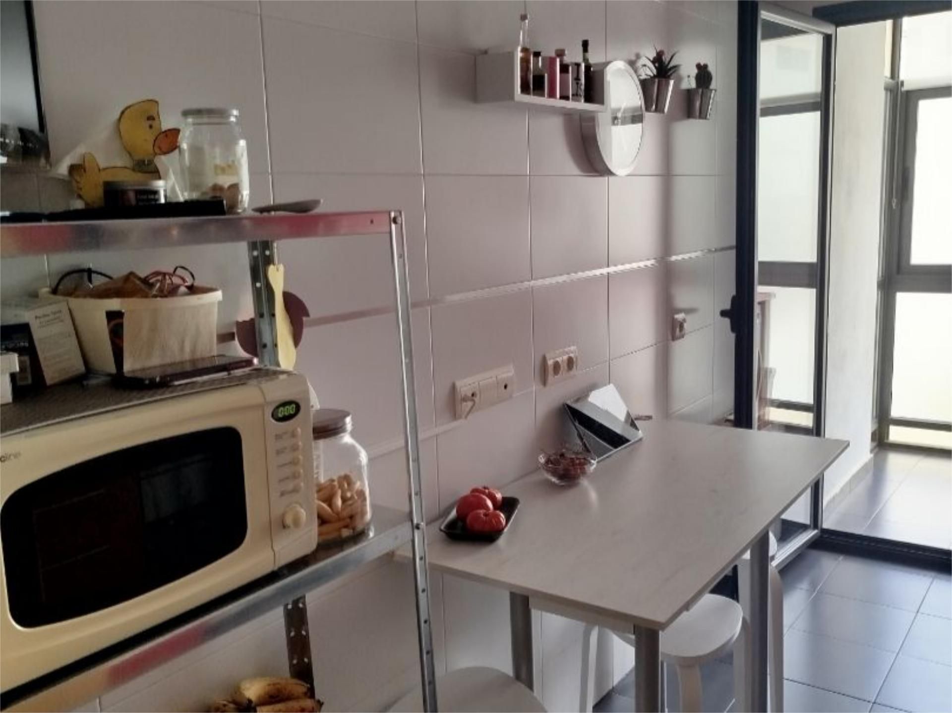 Kitchen of Flat for sale in  Madrid Capital  with Air Conditioner, Heating and Private garden