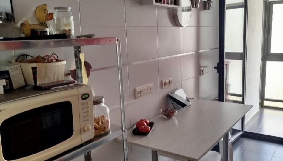 Flat for sale in Calle de Los Monasterios de Suso y Yuso, 15, Montecarmelo, Madrid Capital - image 1 Photo 1 of Flat for sale in Calle de Los Monasterios de Suso y Yuso, 15, Montecarmelo, Madrid Capital