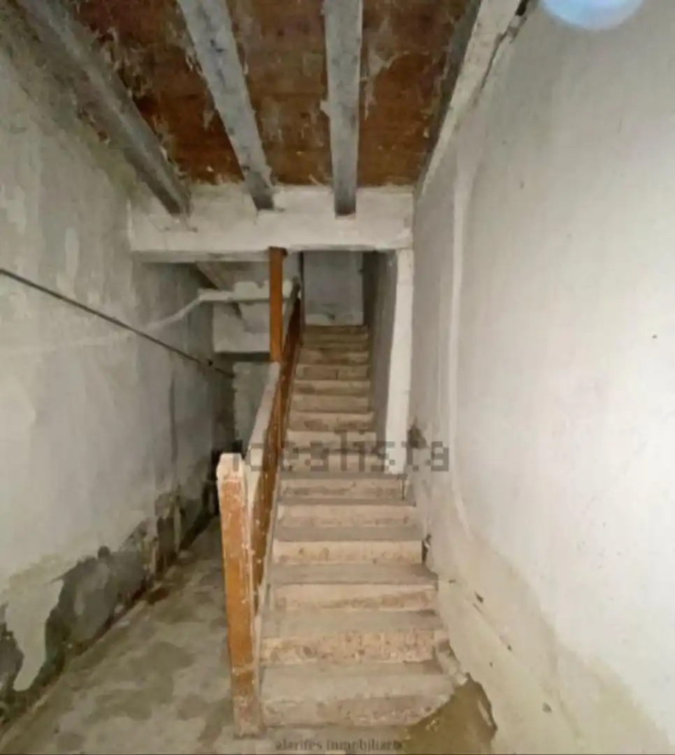 Casa adosada en venta en Plaza Mayor de la Hispanidad, 5, Medina del Campo Casa adosada en venta en Medina del Campo con Trastero y Balcón