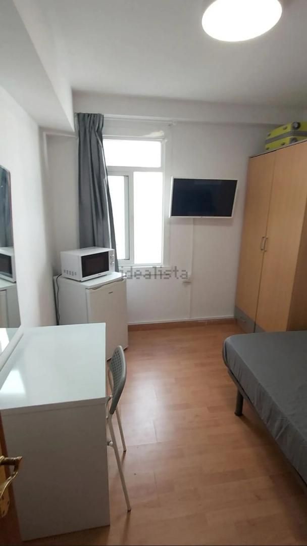 Bedroom of Flat to share in A Coruña Capital   with Heating, Parquet flooring and Furnished