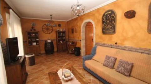 Casa adosada en venda a Ugena, Toledo - imatge 2 Foto 2 de Casa adosada en venda a Ugena, Toledo