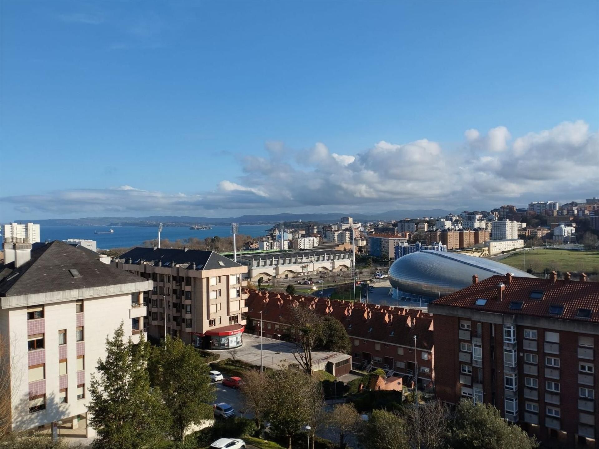 Flat to rent in Avenida de Cantabria, 40, Exterior view of Flat to rent in Avenida de Cantabria, 40, with Terrace