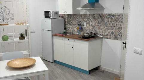 Flat to rent in Calle Mencey Beneharo, 83, La Salud, Santa Cruz de Tenerife Capital - image 3 Photo 3 of Flat to rent in Calle Mencey Beneharo, 83, La Salud, Santa Cruz de Tenerife Capital