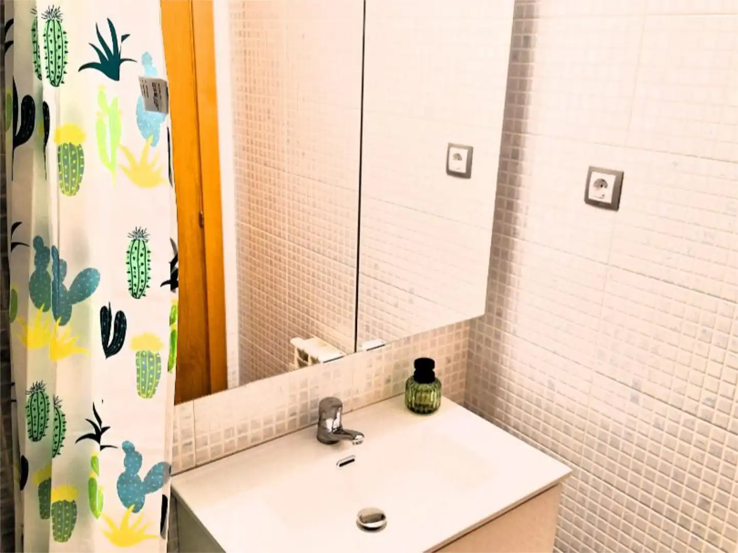 Room in Calle Iglesia, 45, Villaquilambre Room in Calle Iglesia, 45, Villaquilambre