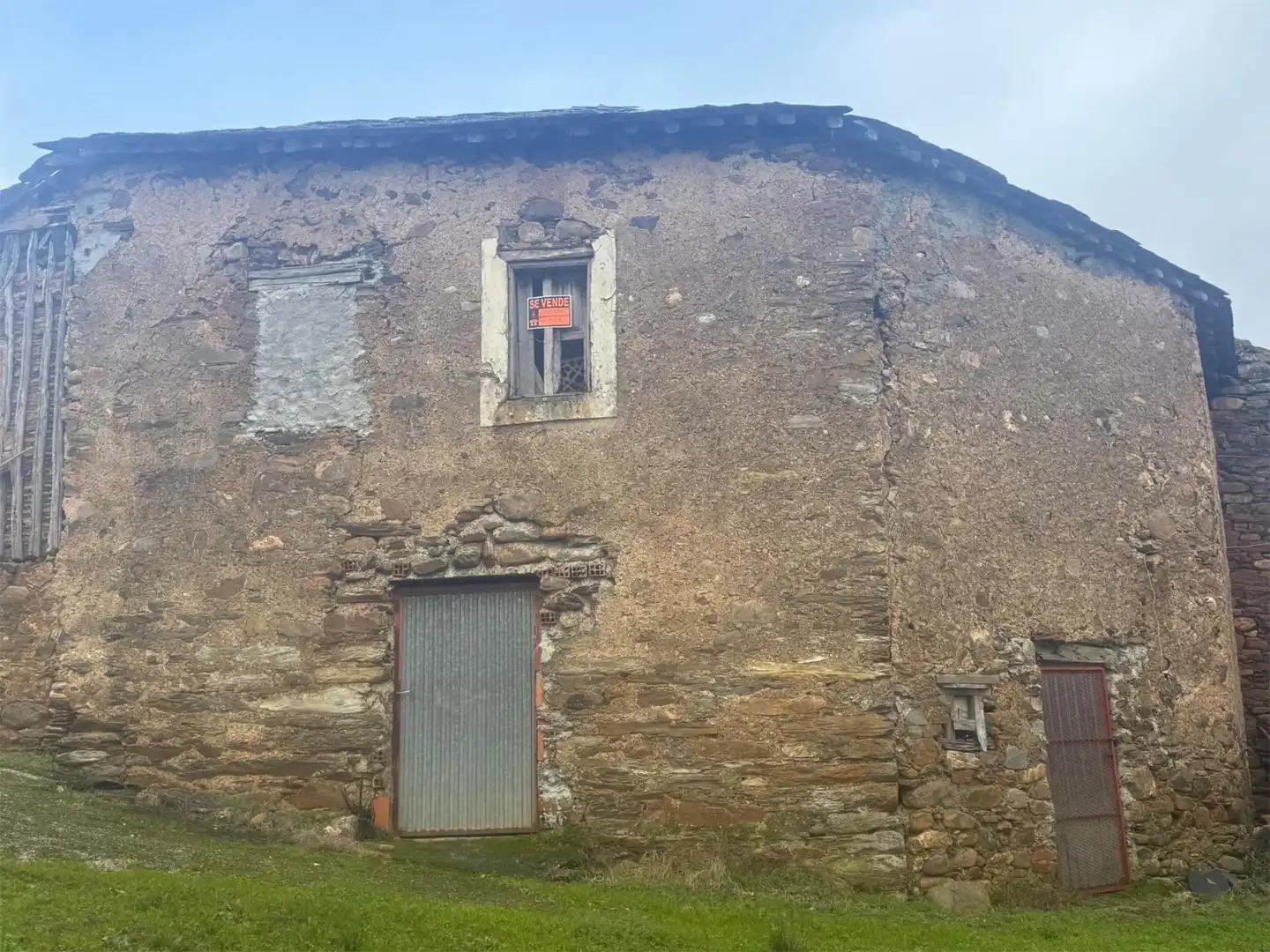 Casa o xalet en venda a Camino Portelas, Carucedo Vista exterior de Casa o xalet en venda en Carucedo