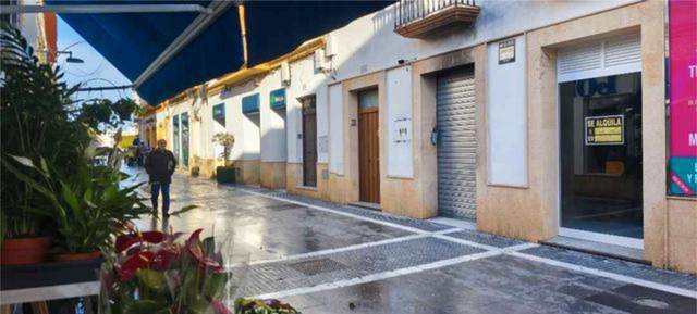 Local comercial en Alquiler en Centro