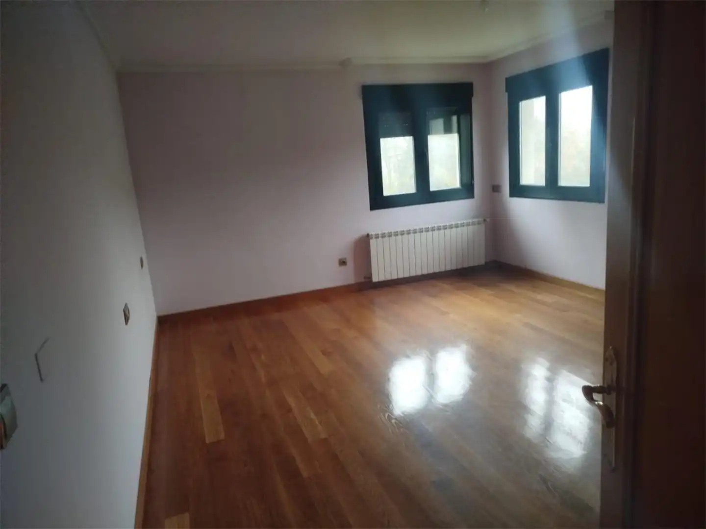 Habitación de Piso en venta en Lugo con Calefacción, Jardín privado y Parquet