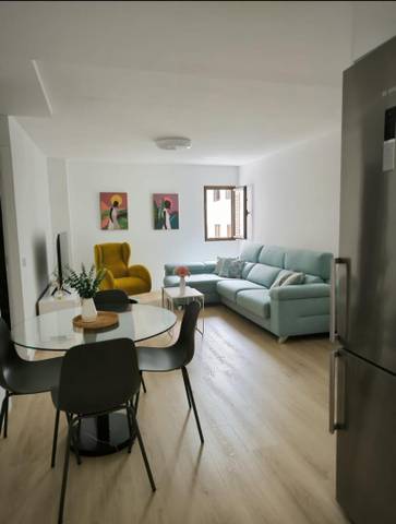 Piso en Alquiler en Avenida Alcalde José de Armas Medina, 68 en Agaete