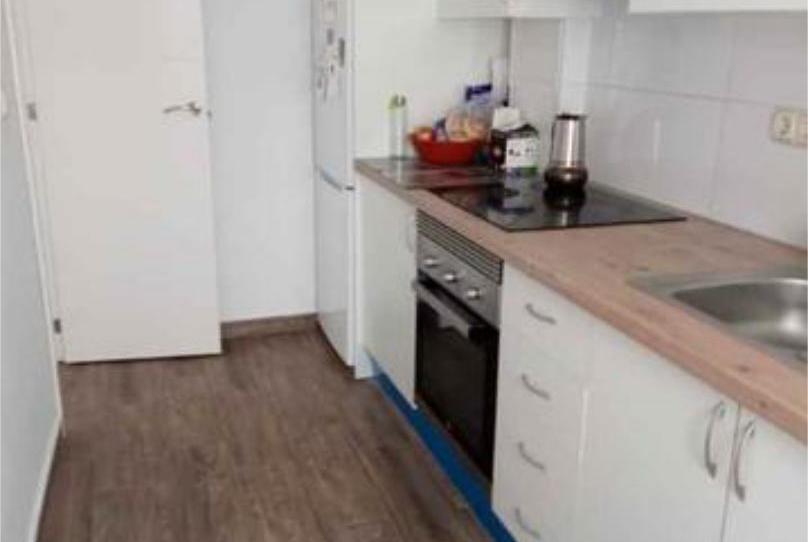 Pis per a compartir a Divina Pastora, Marbella - imatge 1 Foto 1 de Pis per a compartir a Divina Pastora, Marbella