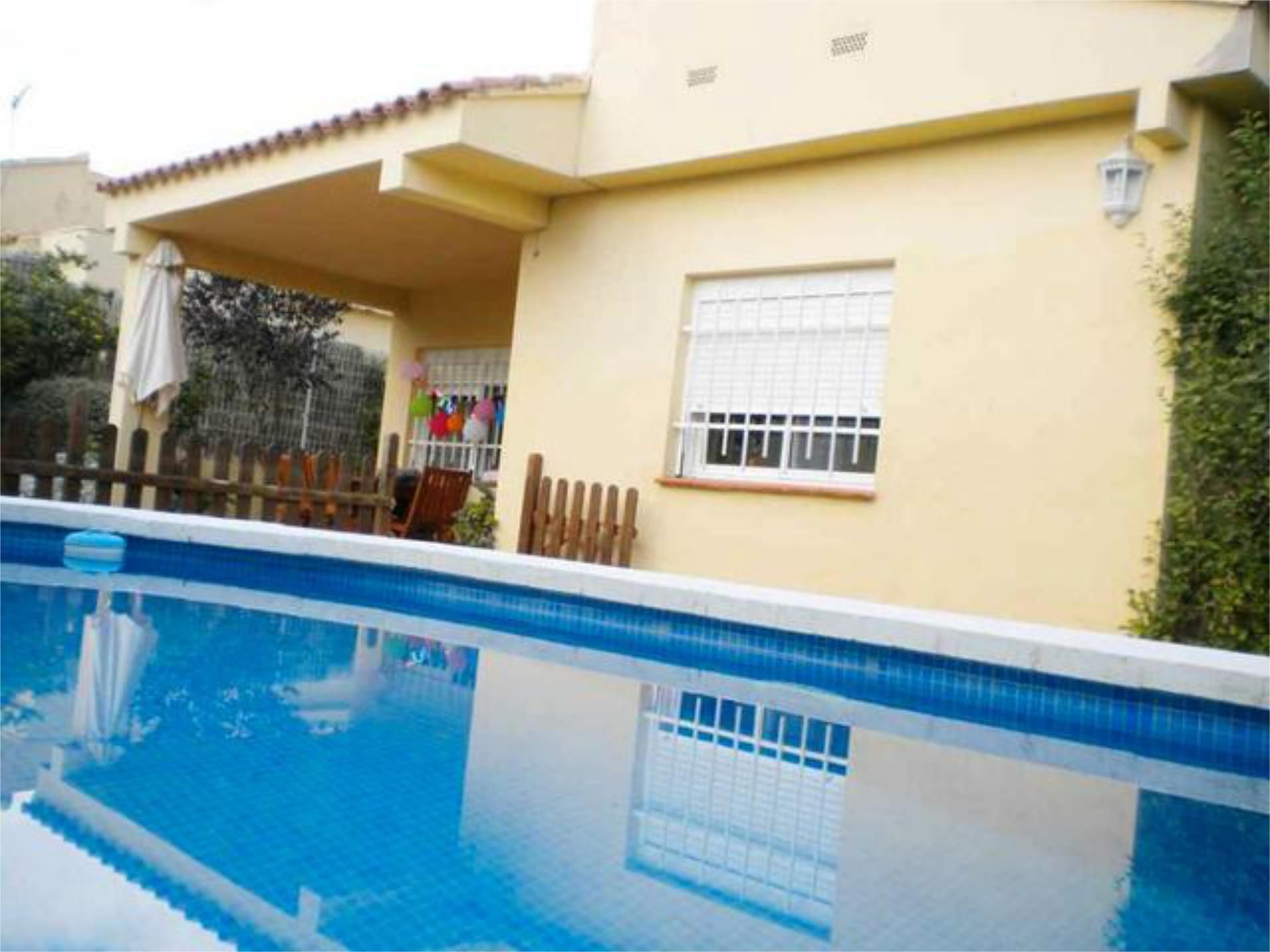 Casa adosada de lloguer a Zona Avenida Alta - Auditorio