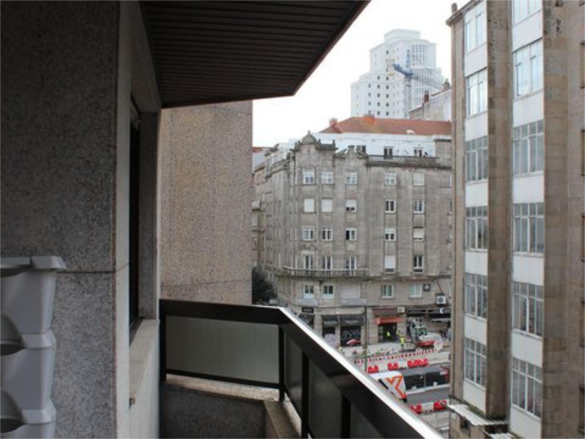 Piso de alquiler en Rúa de Bolivia, 17, Plaza España - Corte Inglés Vista exterior de Piso de alquiler en Vigo con Calefacción, Parquet y Terraza