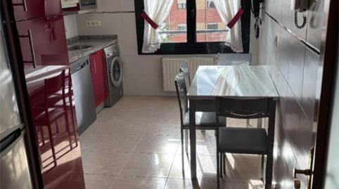 Foto 4 de Pis en venda a Calle Juan Hevia, 3, La Pola Siero, Siero