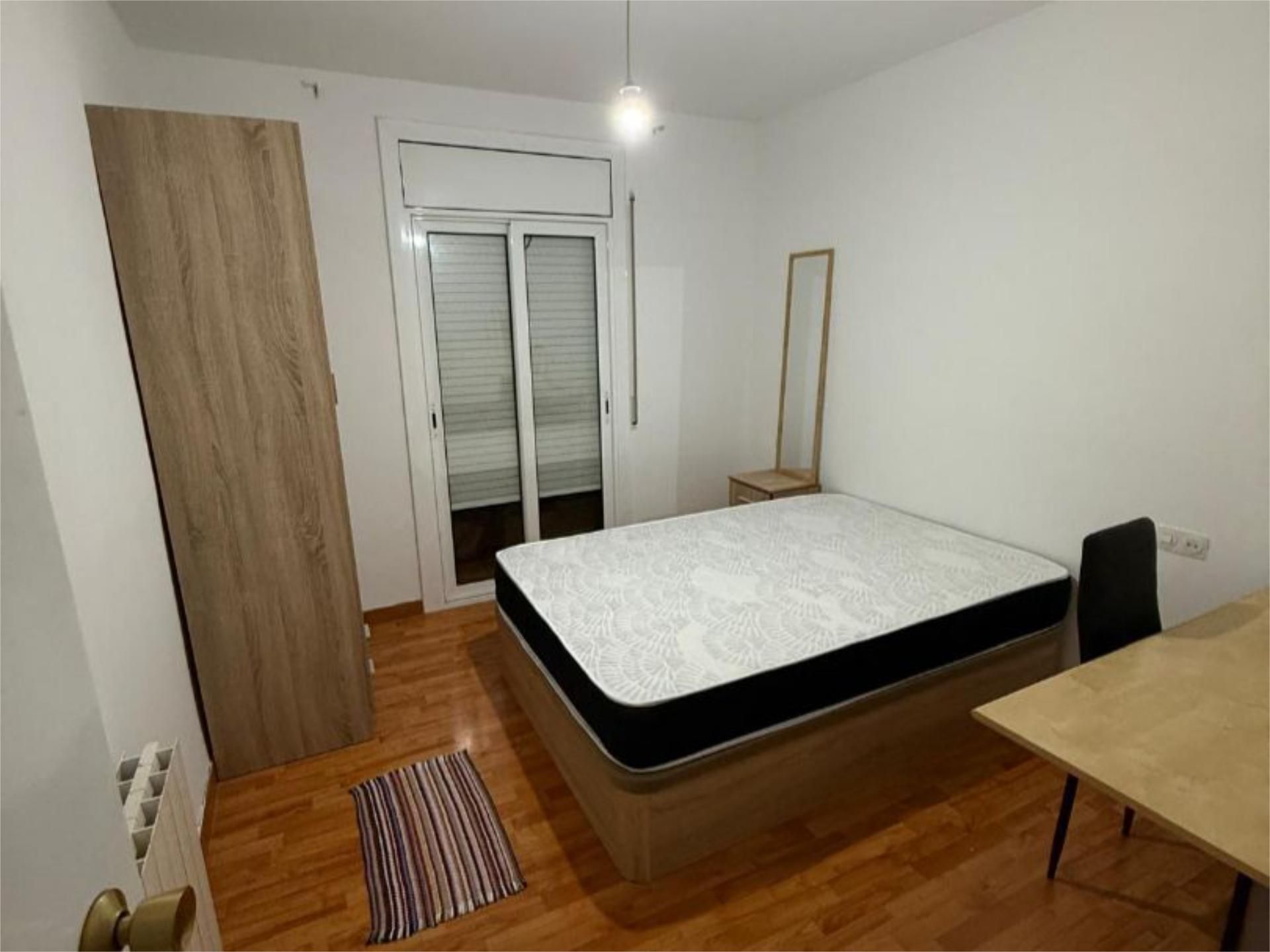 Dormitori de Apartament per a compartir en Terrassa