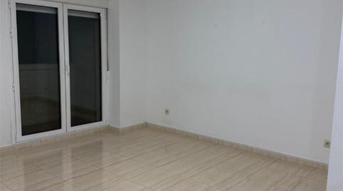 Flat to rent in Avenida Constitución, 3, Santa Uxía de Ribeira, Ribeira - image 4 Photo 4 of Flat to rent in Avenida Constitución, 3, Santa Uxía de Ribeira, Ribeira