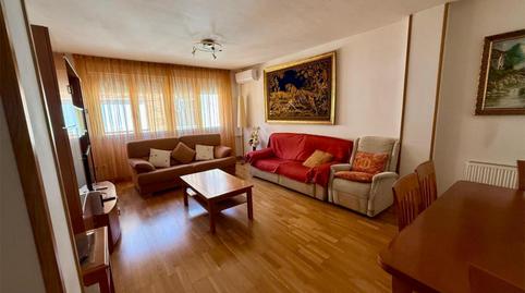 Foto 3 de Piso en venta en Calle Ángel de la Guarda, 12, Marcilla, Navarra