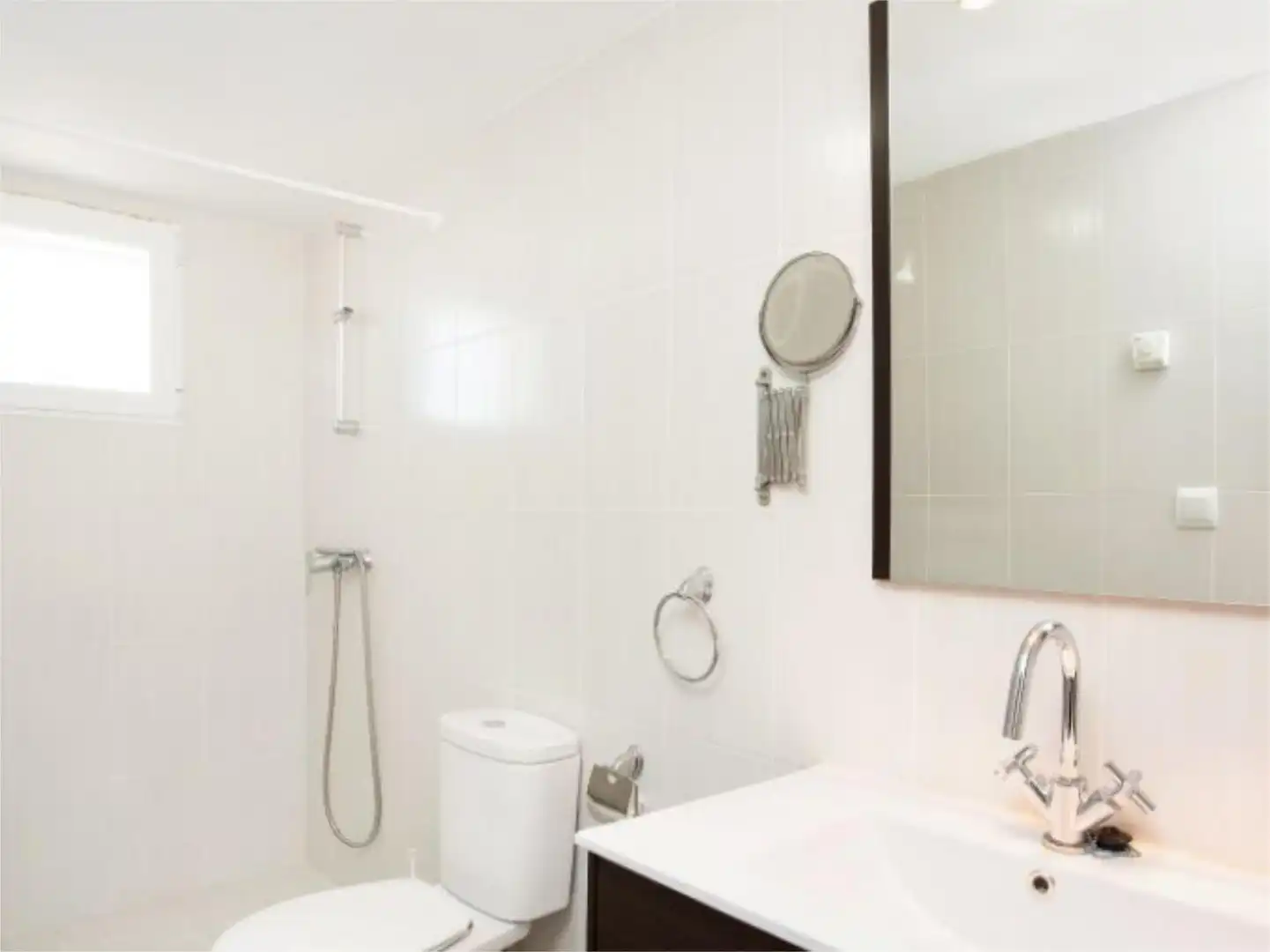 Piso en venta en Carrer Serra Montcabrer, 14, San Rafael - Nucia Park Baño de Piso en venta en La Nucia con Aire acondicionado, Calefacción y Jardín privado