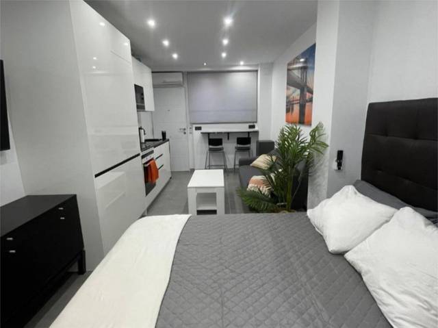 Piso en Alquiler en Avenida Mercado, 1 en Huerta Belón - Calvario