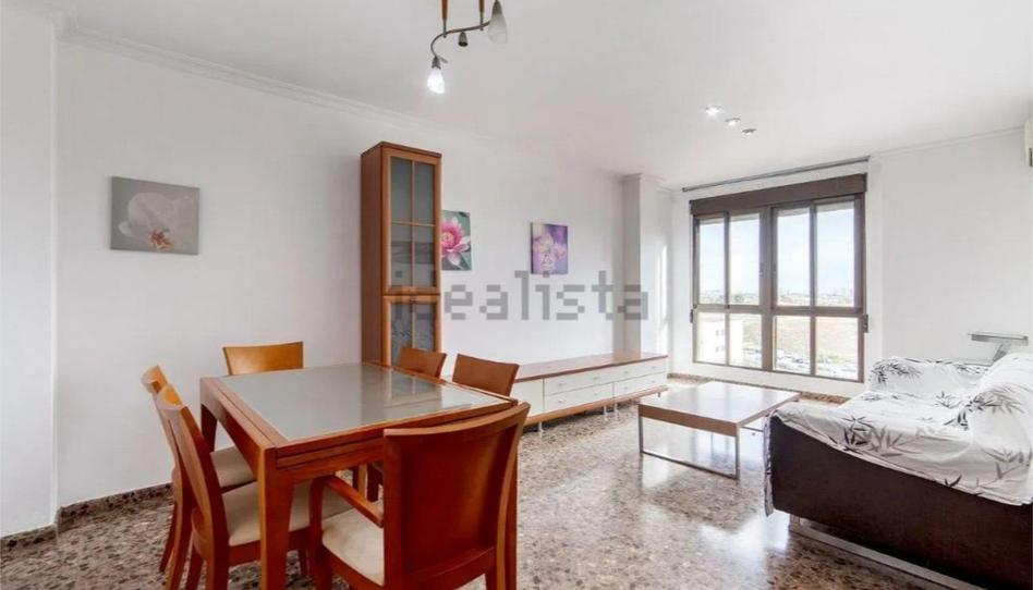 Piso en venta en Carrer de Carmen Estellés, 10, Centro, Xirivella - imagen 1 Foto 1 de Piso en venta en Carrer de Carmen Estellés, 10, Centro, Xirivella