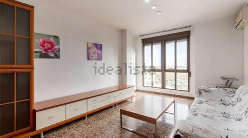 Piso en venta en Carrer de Carmen Estellés, 10, Centro, Xirivella - imagen 2 Foto 2 de Piso en venta en Carrer de Carmen Estellés, 10, Centro, Xirivella