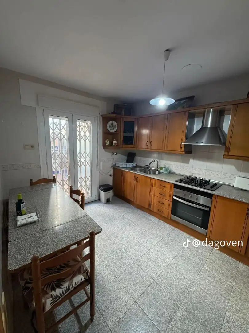 Ático en venta en Calle Manuel Machado, 41, Roquetas Pueblo Cocina de Ático en venta en Roquetas de Mar con Aire acondicionado, Terraza y Trastero