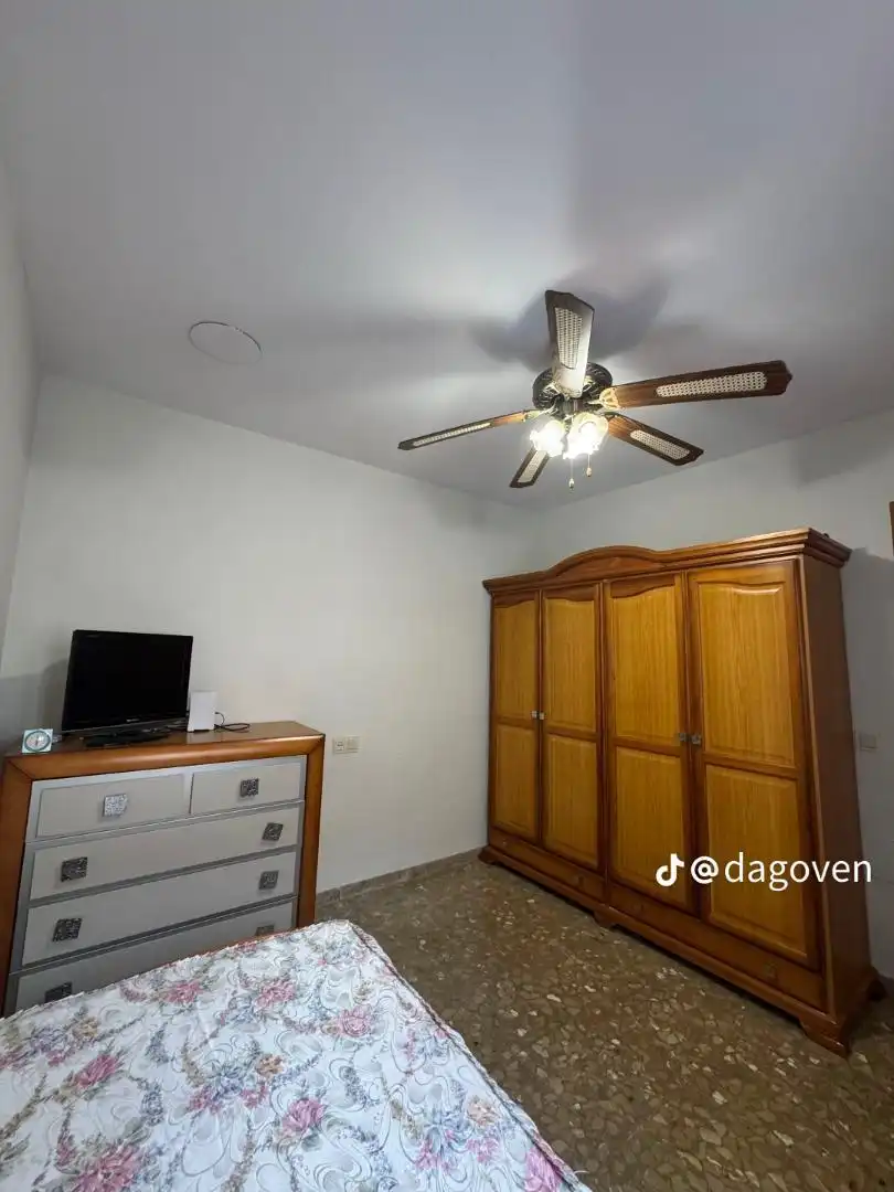 Ático en venta en Calle Manuel Machado, 41, Roquetas Pueblo Habitación de Ático en venta en Roquetas de Mar con Aire acondicionado, Terraza y Trastero