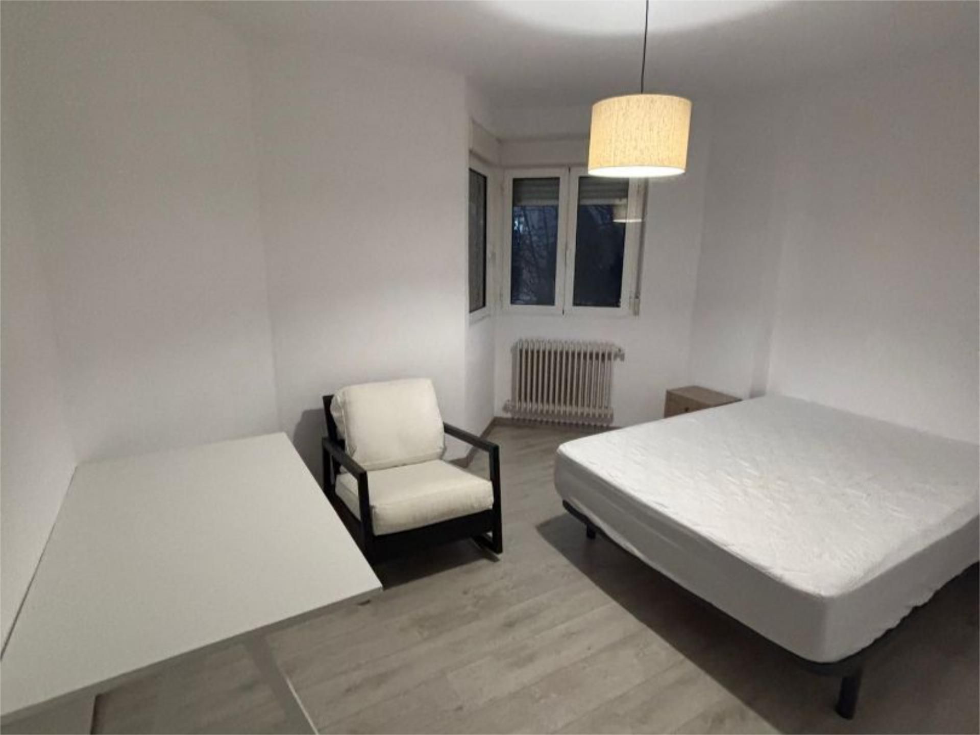 Bedroom of Flat to rent in León Capital   with Heating and Furnished