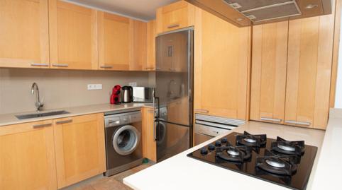 Photo 5 of Single-family semi-detached for sale in Calle Califato, 2