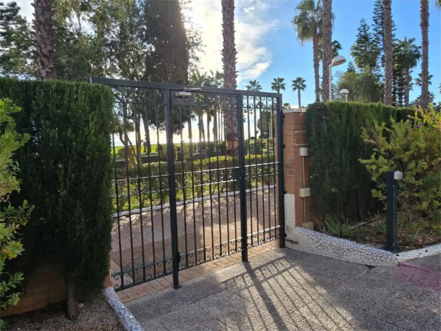 Piso en venta en Carrer Amplaries, 35, Vista Mar Vista exterior de Piso en venta en Oropesa del Mar / Orpesa con Aire acondicionado, Terraza y Piscina