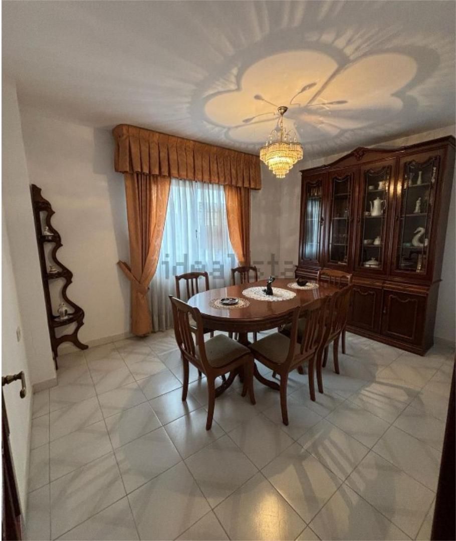 Menjador de Pis en venda en Agolada amb Terrassa, Moblat i Balcó