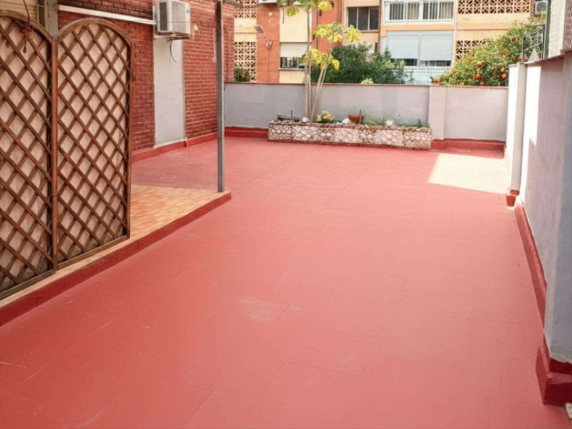 Terrace of Flat to rent in  Valencia Capital  with Air Conditioner, Terrace and Furnished