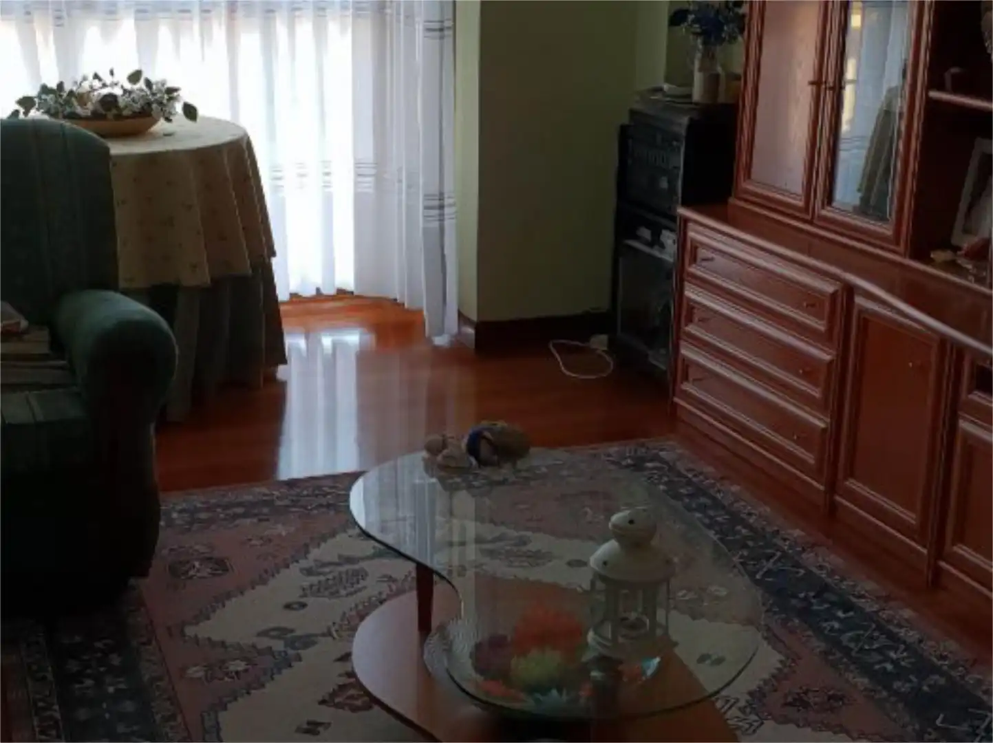 Flat for sale in Barrio la Somadilla, 4, Voto Living room of Flat for sale in Voto with Heating, Private garden and Parquet flooring
