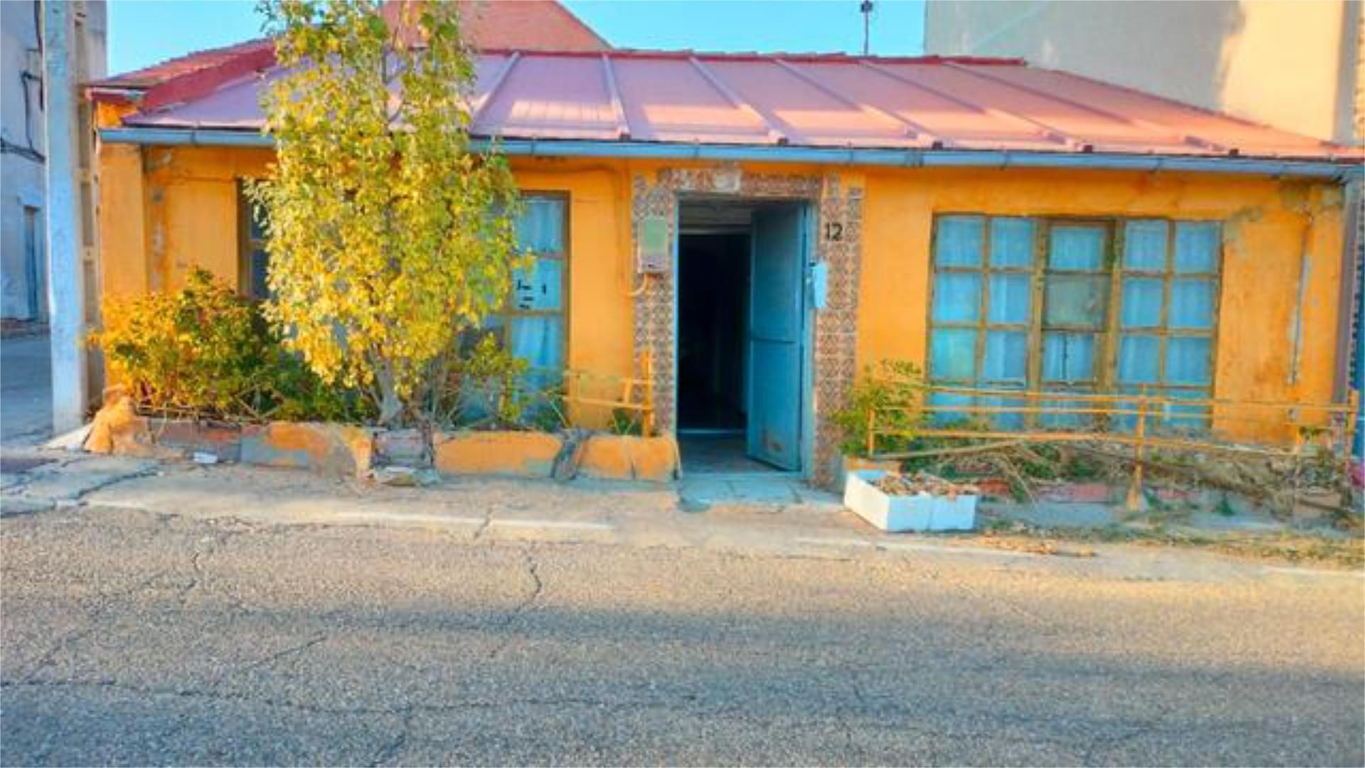 Exterior view of House or chalet for sale in Valladolid Capital  with Furnished