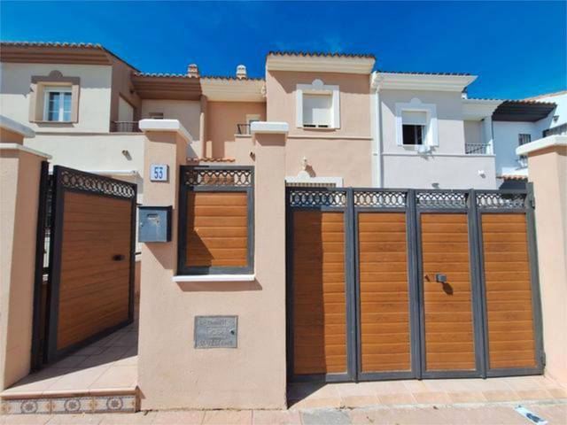 Casa-chalet en Venta en La Planilla