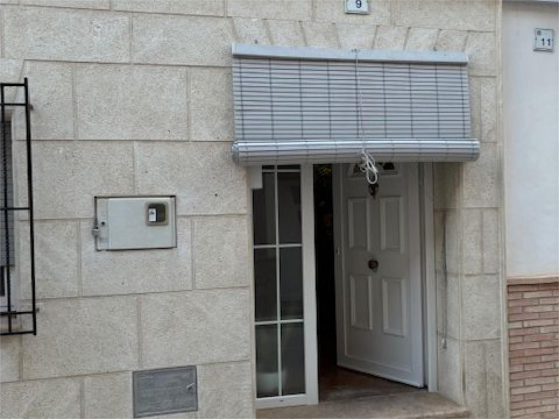 Exterior view of Flat for sale in Gaianes  with Air Conditioner, Heating and Terrace