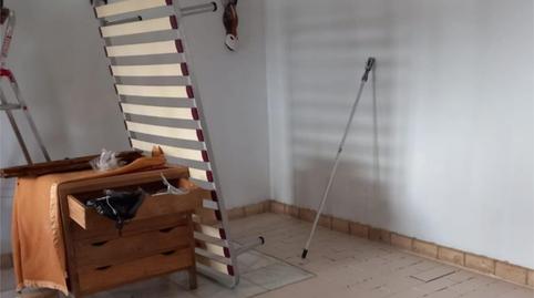 Photo 3 of Study to rent in Calle Portugalete, 31