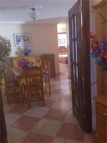 Piso en Alquiler en Ollerías - San Cayetano