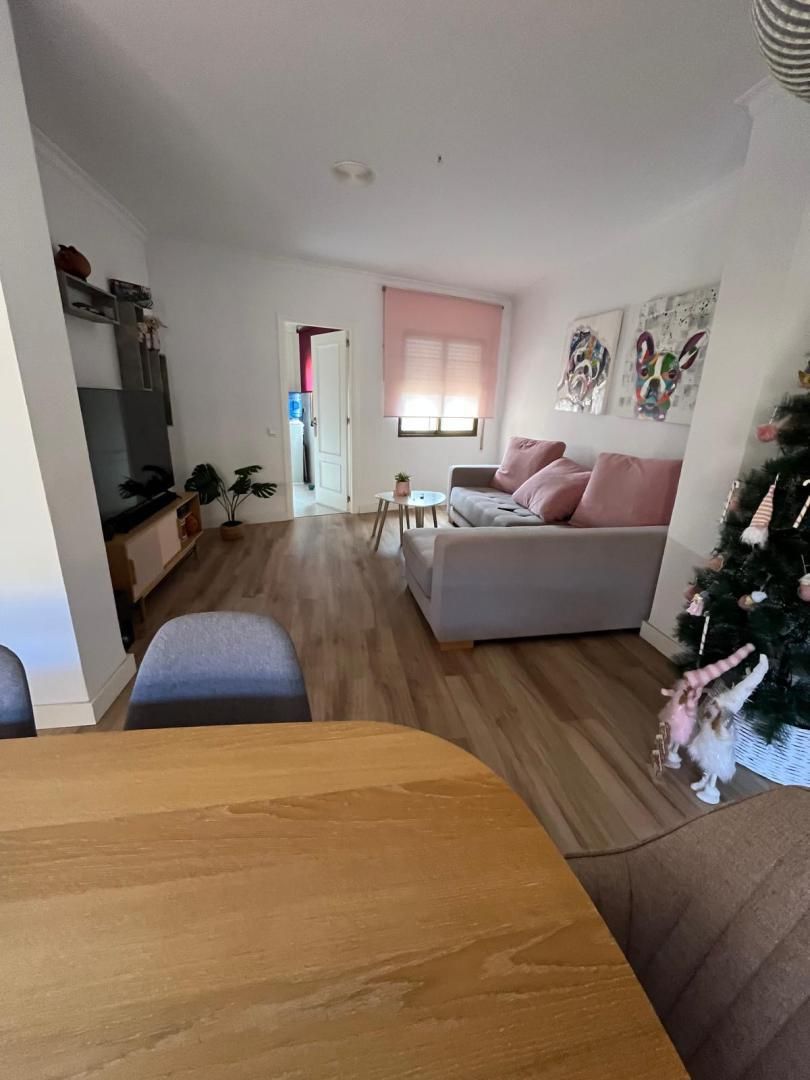 Flat for sale in Calle Neptuno, 3, Pabellón - Estación - El Corte Inglés Living room of Flat for sale in El Ejido with Air Conditioner, Heating and Private garden