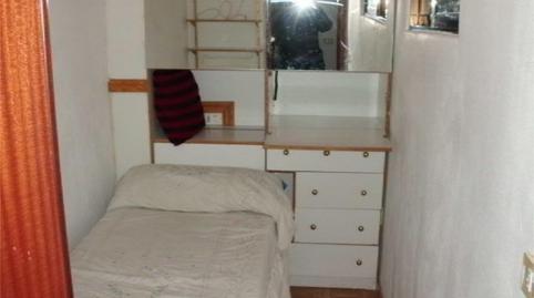 Photo 3 of Flat to share in Calle de Ramón y Cajal, 24, Centro, Cuenca Capital