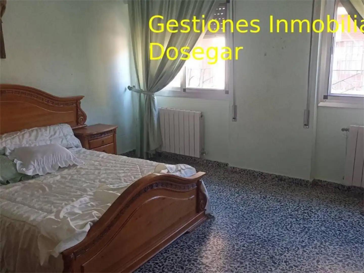 Casa adosada en venta en Calle Carlos Garzarán, 24, Pedro Muñoz Habitación de Casa adosada en venta en Pedro Muñoz con Aire acondicionado, Calefacción y Jardín privado