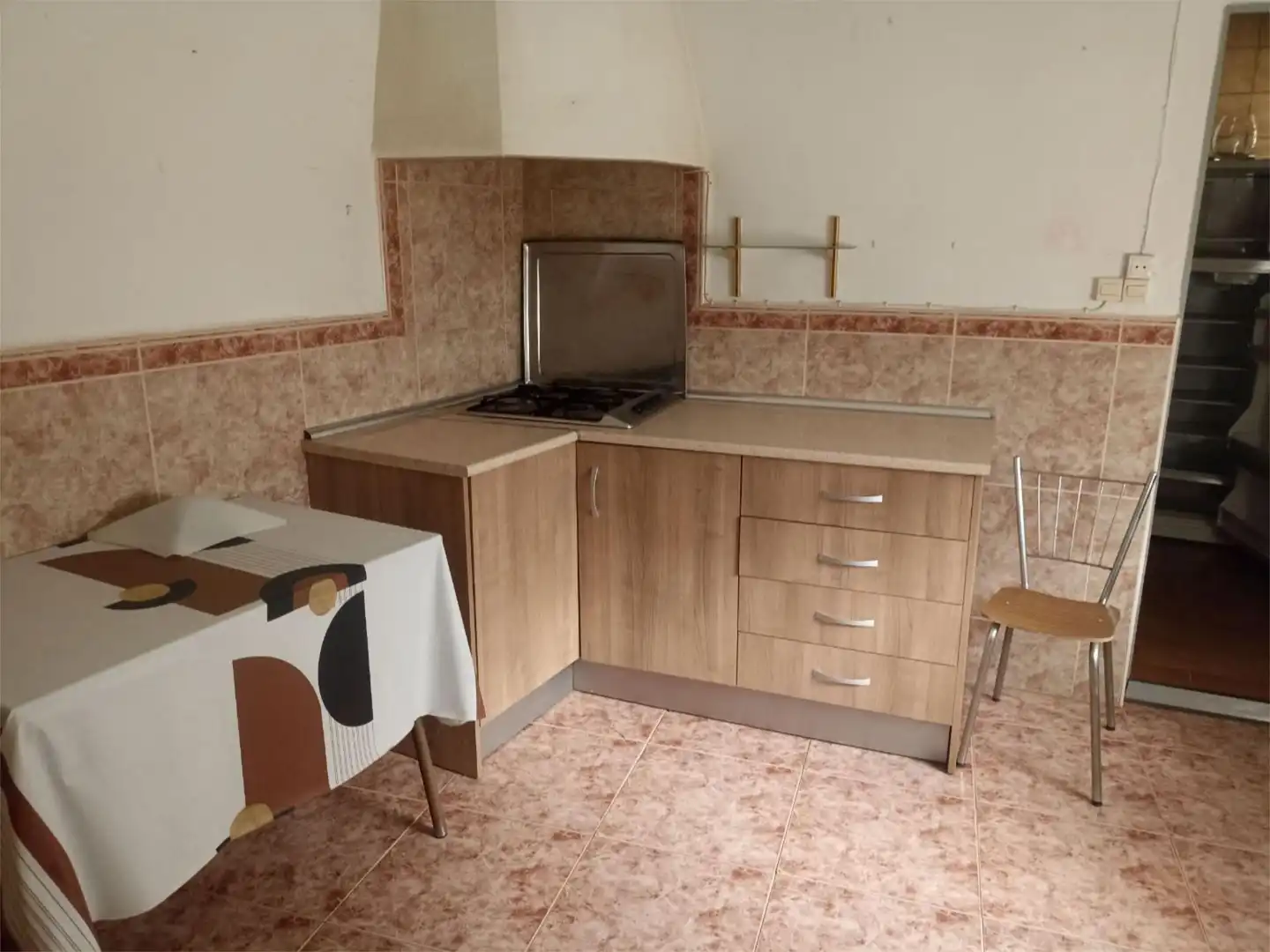Casa adosada en venta en Calle Carlos Garzarán, 24, Pedro Muñoz Cocina de Casa adosada en venta en Pedro Muñoz con Aire acondicionado, Calefacción y Jardín privado