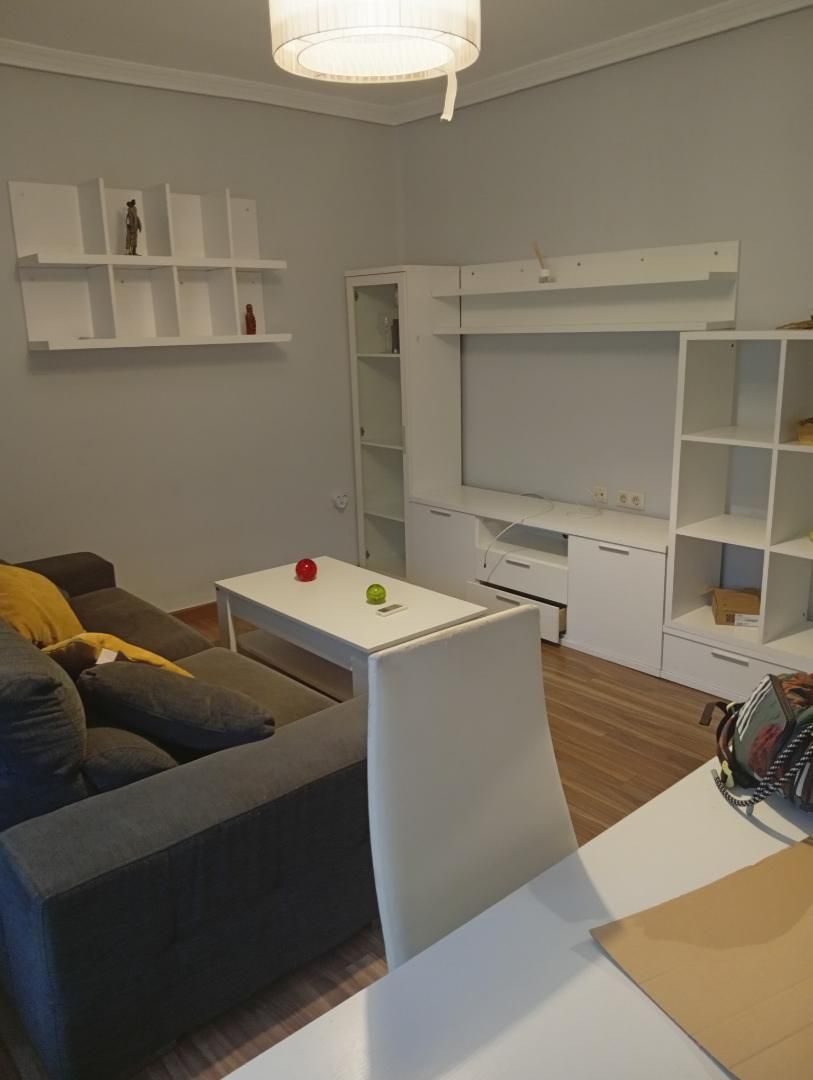 Flat to rent in Calle Federico Mayo, 1, Linarejos