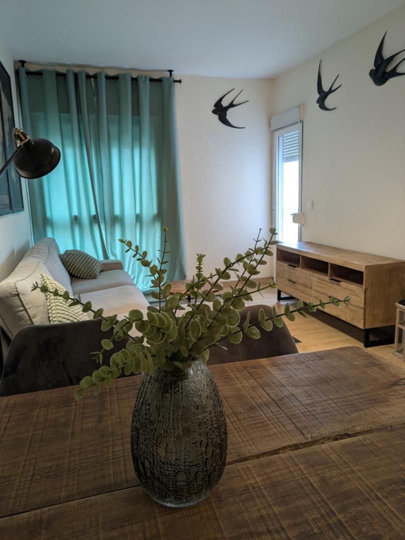 Sala de estar de Piso en venta en Vilagarcía de Arousa con Horno