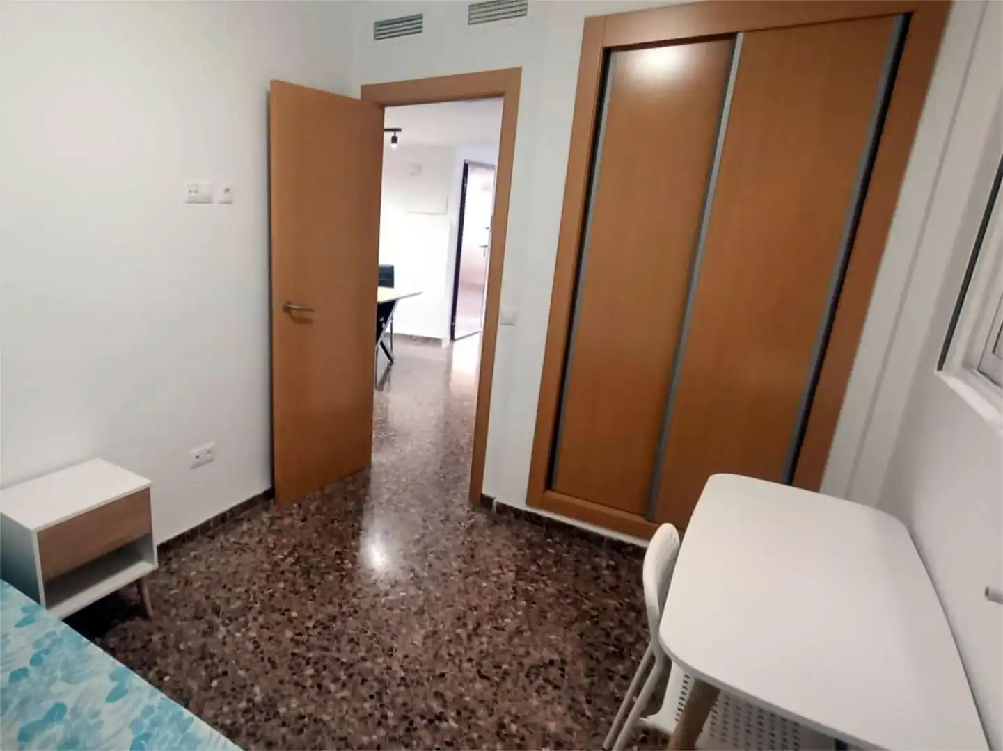 Piso de alquiler en Aldaia con Aire acondicionado, Calefacción y Jardín privado