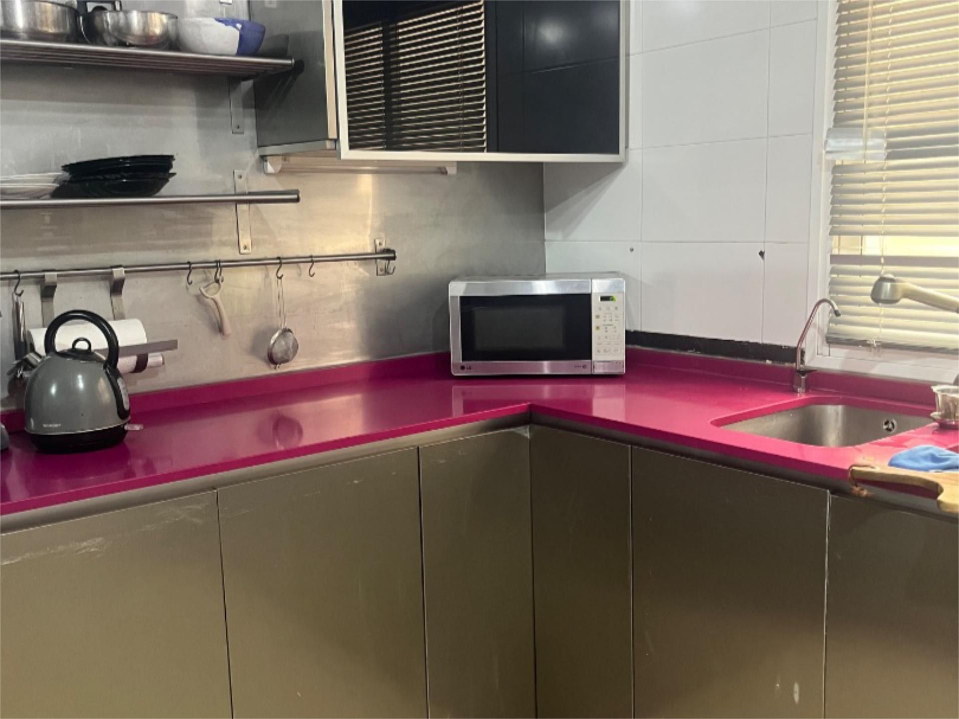 Flat for sale in Calle Galán de Noche, 8, Nueva Almería - Cortijo Grande - Vega de Acá Kitchen of Flat for sale in Almería Capital with Air Conditioner, Terrace and Storage room