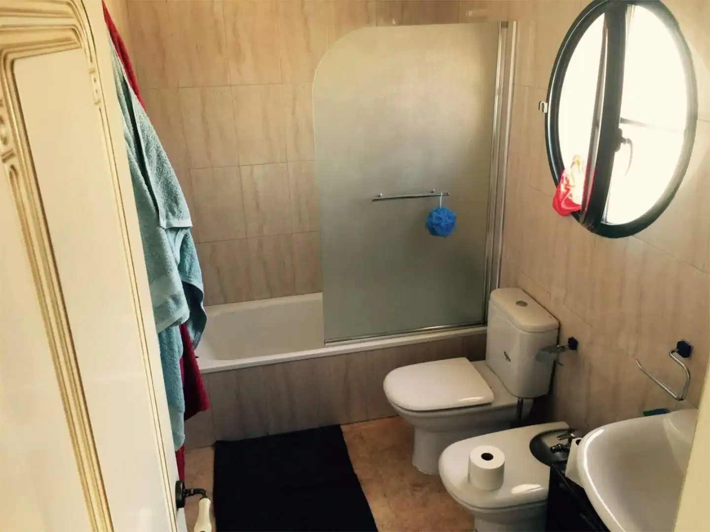 Casa adosada en venta en Calle Escultor Julio Gonzalez, 21, Bargas Baño de Casa adosada en venta en Bargas