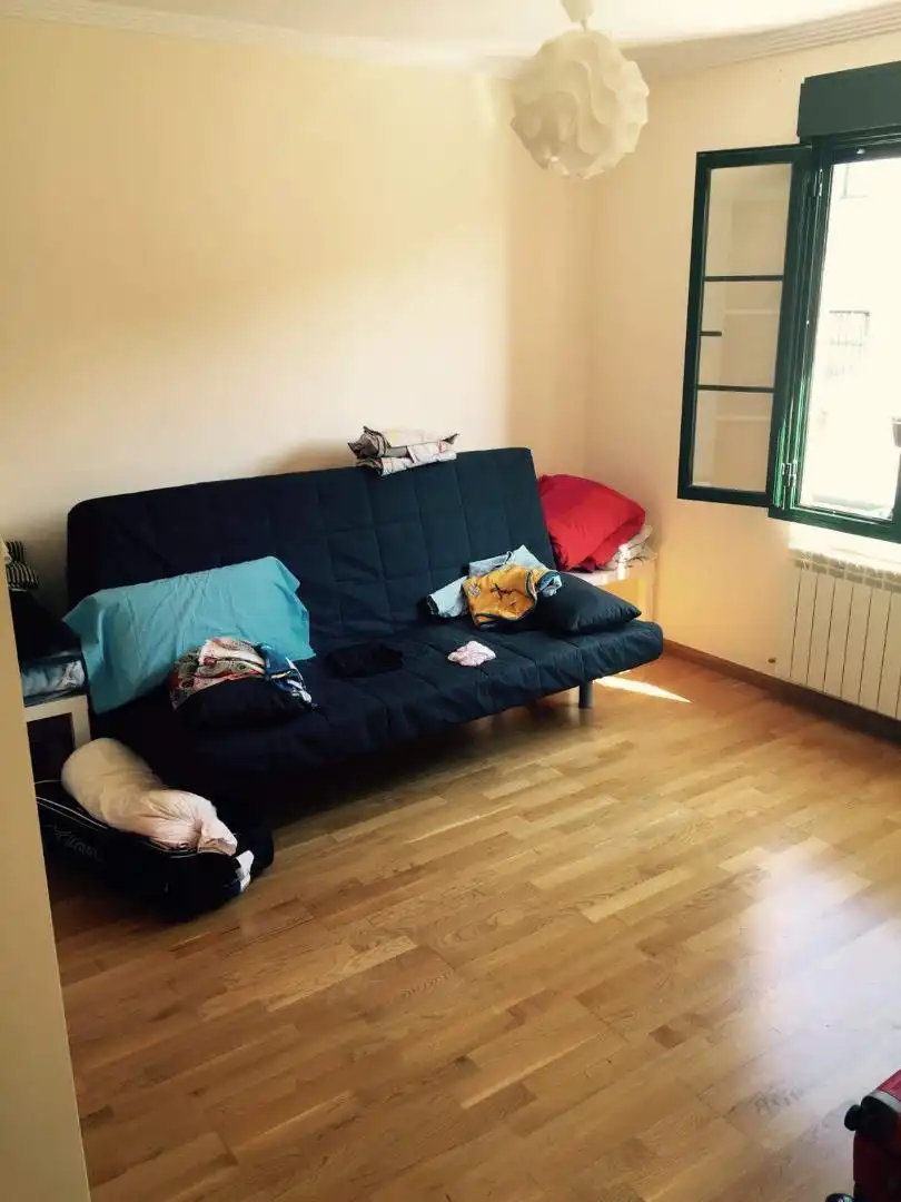 Casa adosada en venta en Calle Escultor Julio Gonzalez, 21, Bargas Sala de estar de Casa adosada en venta en Bargas