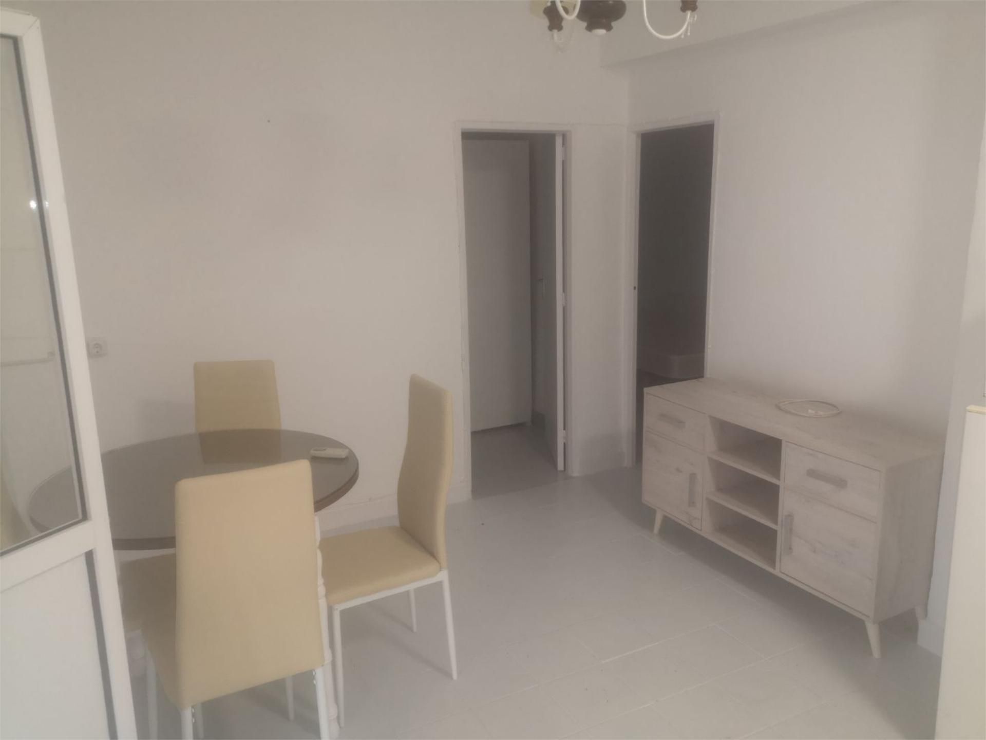 Menjador de Pis en venda en Utrera amb Aire condicionat i Balcó